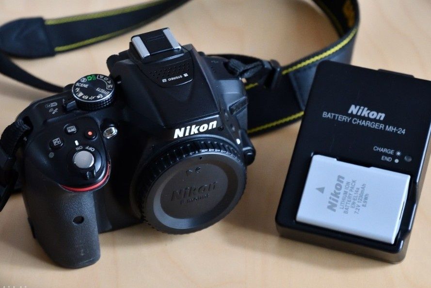 Nikon d5300 body bardzo mały przebieg