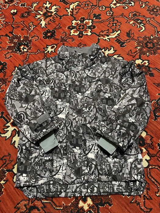 Продам лыжную куртку на мальчика