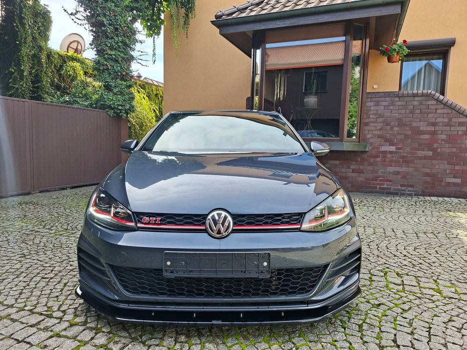 Volkswagen Golf Volkswagen Golf 7 R Performance automat europa