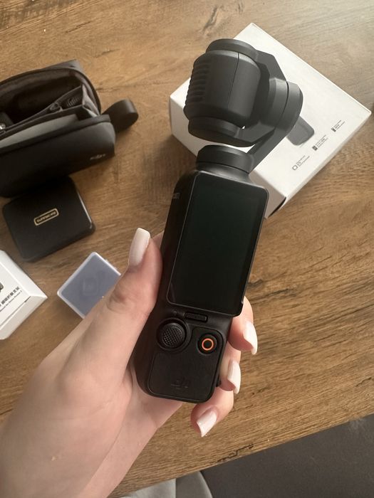 DJI Osmo Pocket 3 Creator Combo