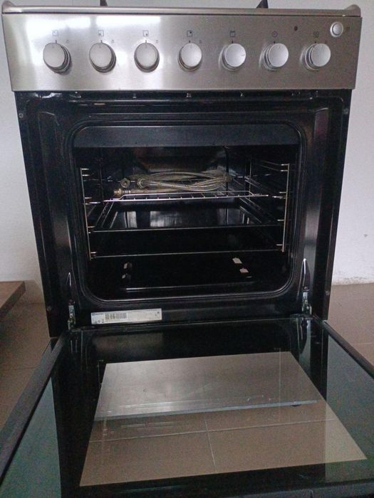 Плита газово-електрична Elektrolux EKG 961101X