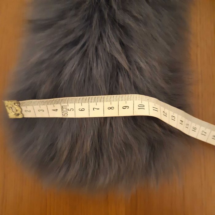 Продам воротник песец