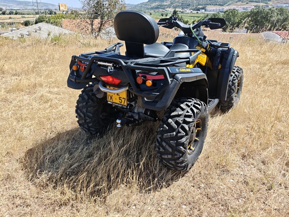 Can am 800r  max XT 2010