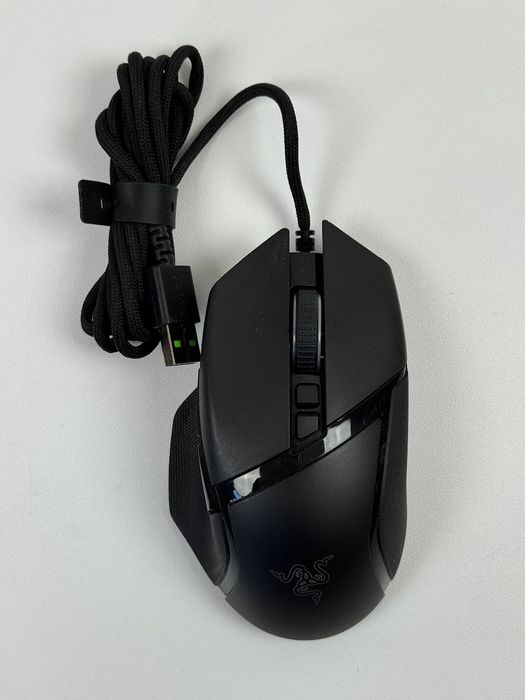 Ігрова комп'ютерна миша Razer Basilisk V3 Black (RZ01-04000100-R3M1)