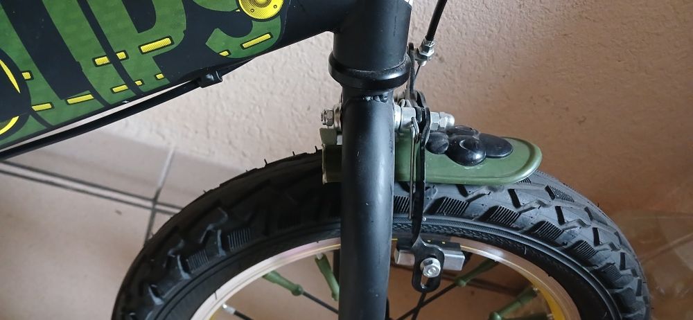 Дитячий велосипед 16 дюймів на 5-7 років