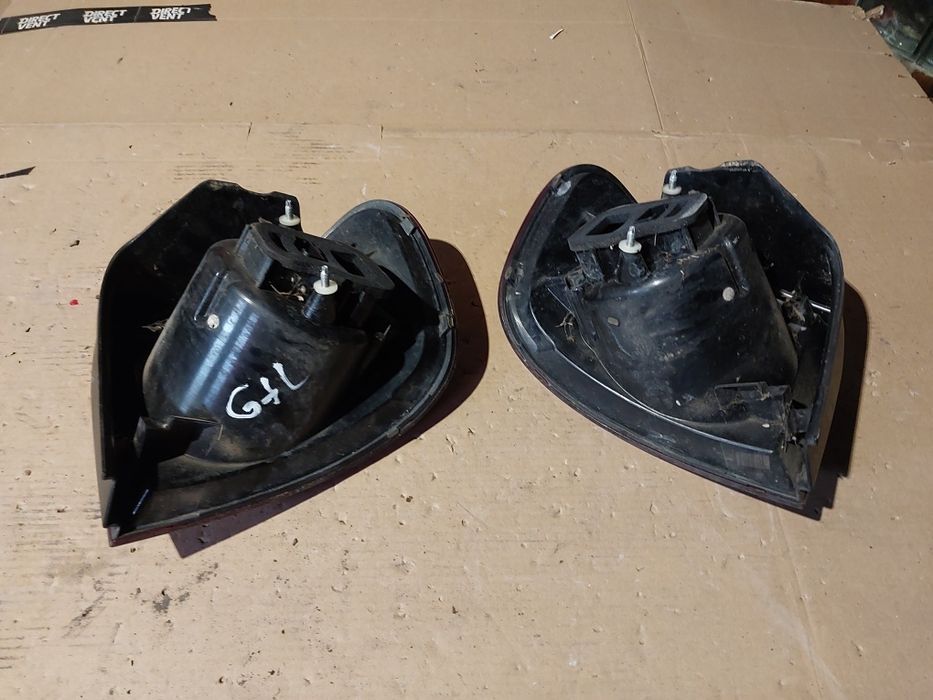Golf V 5 plus  +  vw volkswagen tylna lampa prawa lewa tył duża led