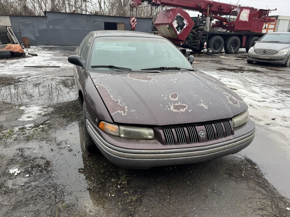 Продам Chrysler 1993 concorde LXI (лонг)