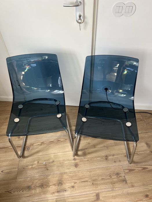 Cadeira Ikea Tobias. Azul