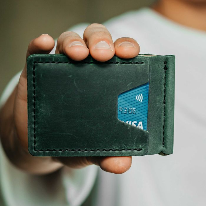 Чоловічий затискач для грошей шкіряний зелений