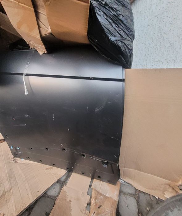 Дверка / Дверь задня права пасажирська сторона Hyundai Ioniq 5