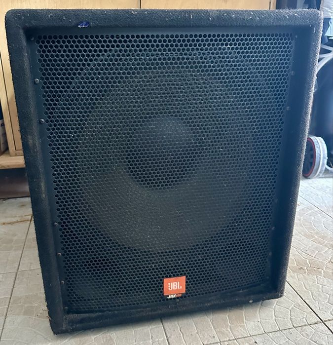 Coluna Subwoofer JBL Jrx 118SP