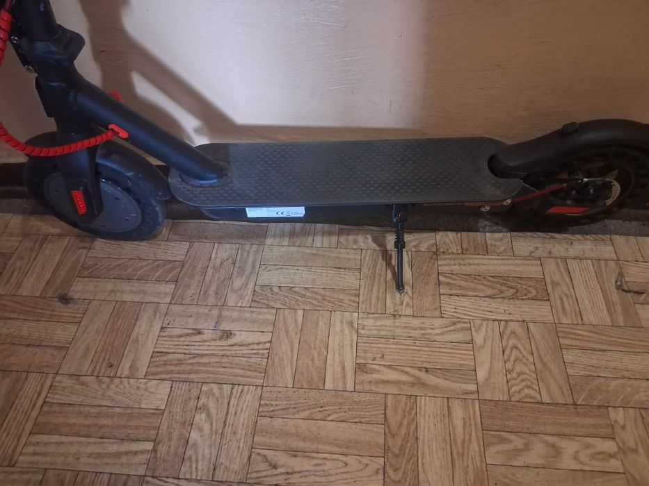 Hulajnoga elektryczna