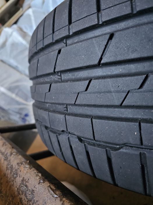 Літня резина 245/50 R18 Шина Hankook ventus s1 evo3