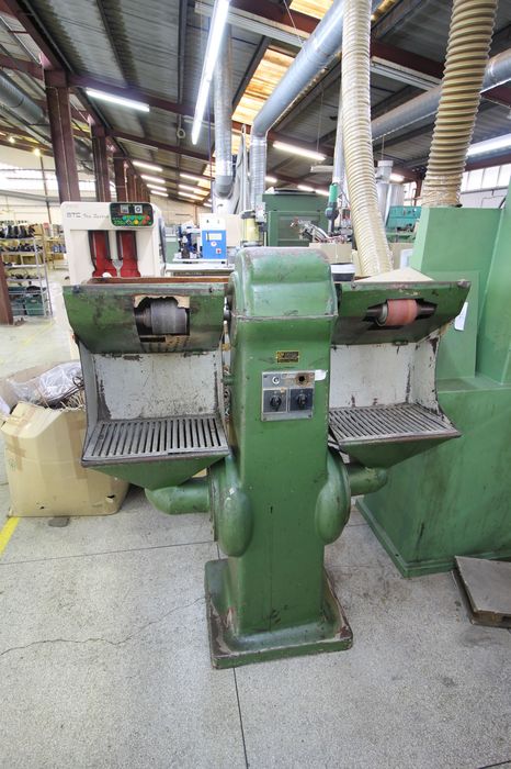 Lixadeiras industriais para a indústria do calçado