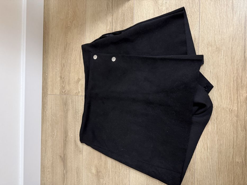 Шорти- спідниця велюрові