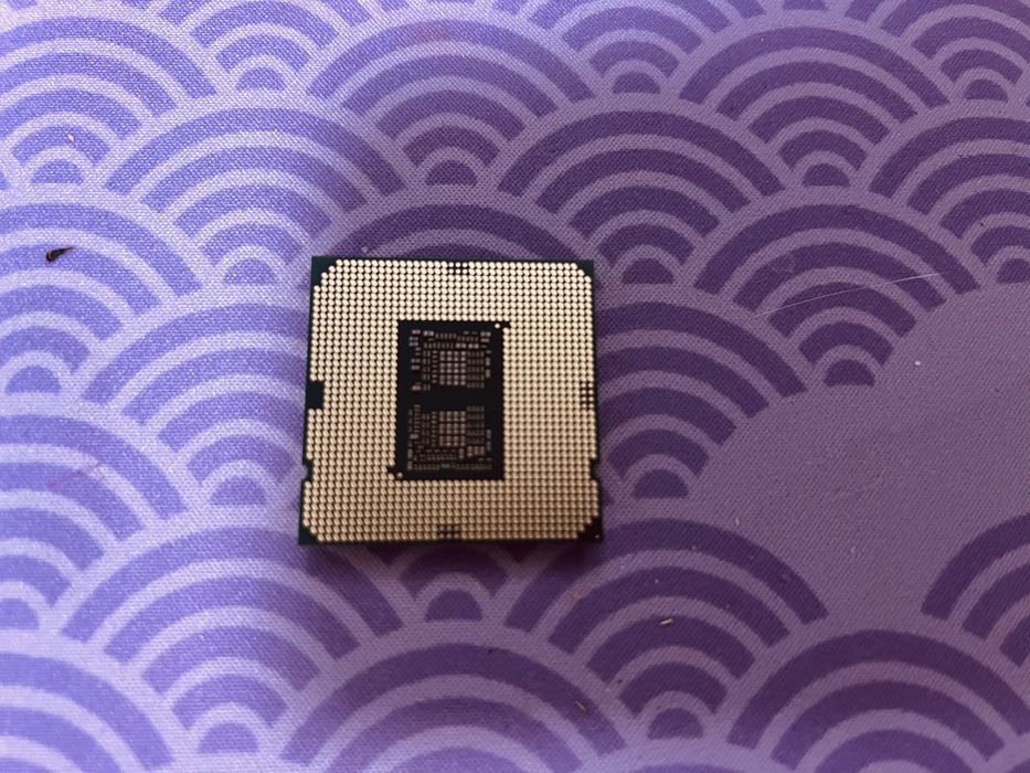 Материнская плата  Gigabyte Z490 AORUS Elite