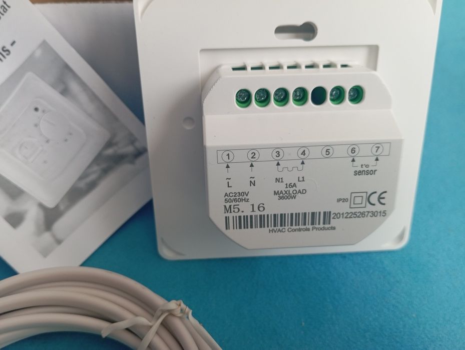 Termostat pokojowy do ogrzewania podłogowego