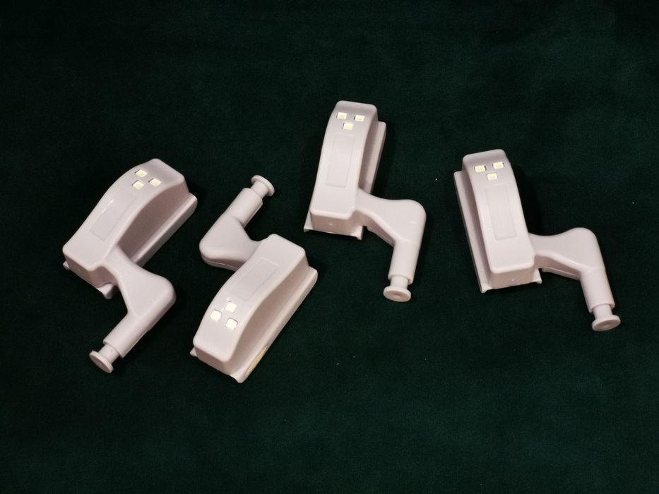 Oświetlenie szafek LED na zawias 5 szt.