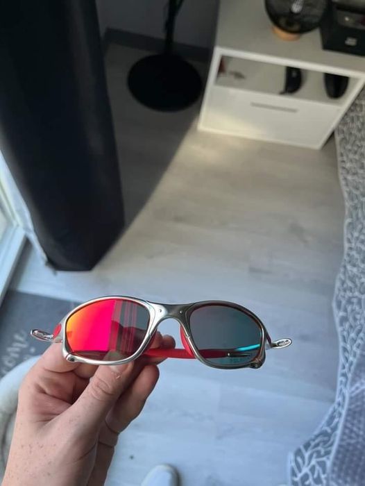 Oakley Juliet Titanium