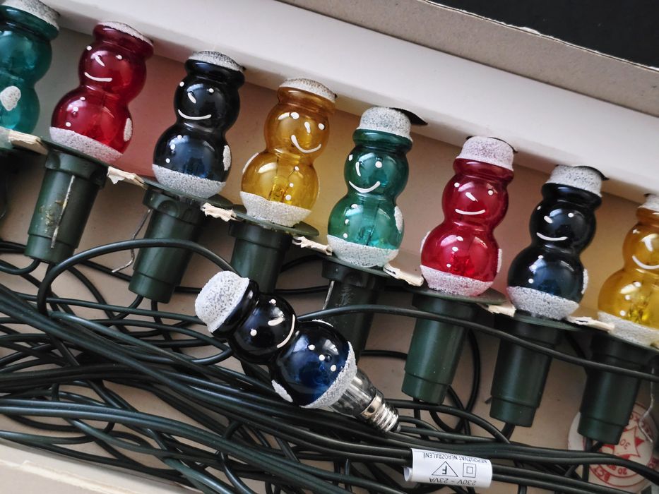 Lampki choinkowe Retro kształtki bałwanki światełka vintage 

światełk