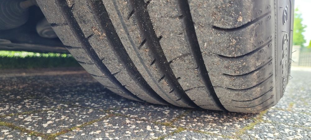 Kola 18" Keskin KT1  5x120  5x112  8,5j et35  BMW  E46 E90 opony 7mm