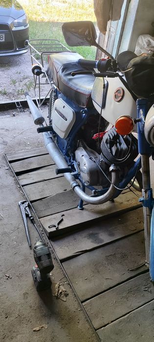 Продам резонатори на иж планета 3