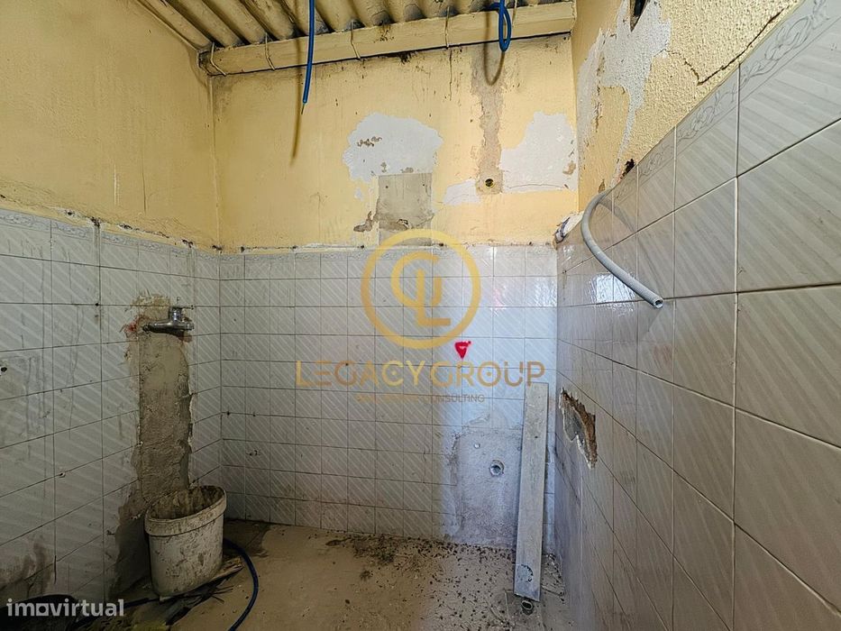 Moradia para Renovar em Areal Gordo – Faro
