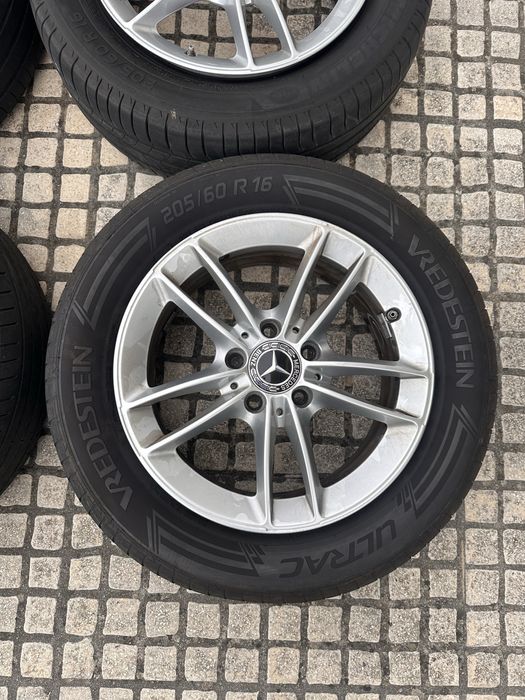 Conjunto jantes 16 mercedes (Classe A)