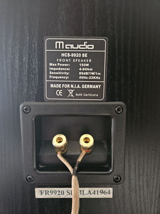 Kino domowe amplituner ONKYO głośniki M-audio 520 W
