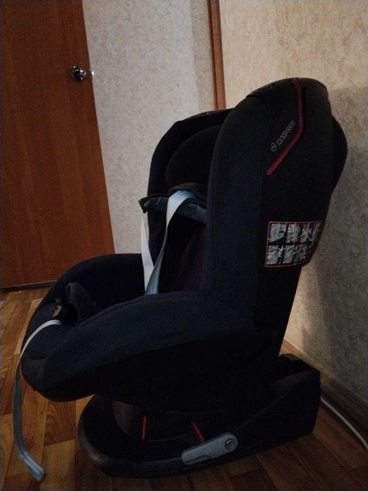 Автокрісло дитяче