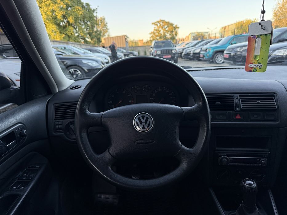 Volkswagen golf , гольф 1.4 мпі, mpi, 2001 рік