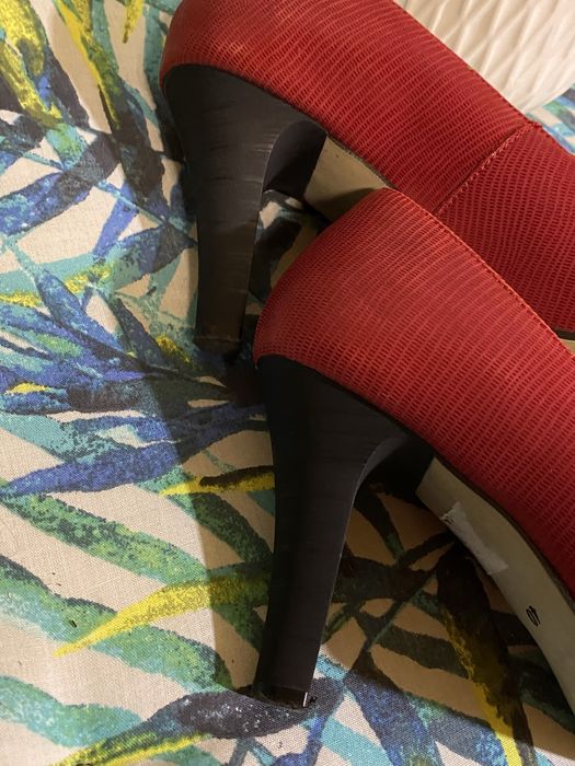 Buty na obcasie pantofle czółenka szpilki czerwone