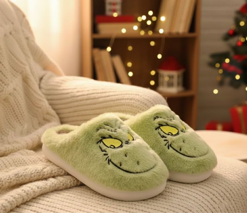 Chinelos/Pantufas do Grinch