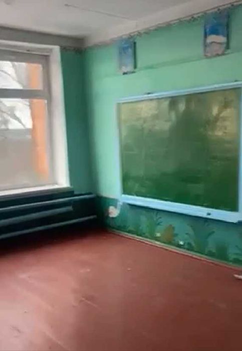 Продажа отдельно стоящего здания, Хмельницкая обл, с. Викнины.