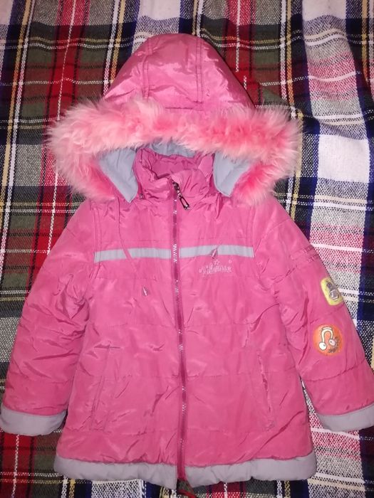 Курточка зимняя теплая