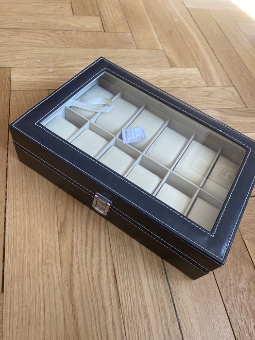 Pudelko etui organizer na 12 zegarkow