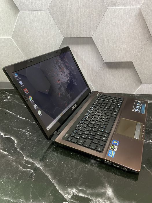 Надійний Asus X53S