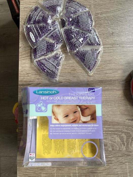 Kompresy żelowe na piersi z pokrowcami Lansinoh