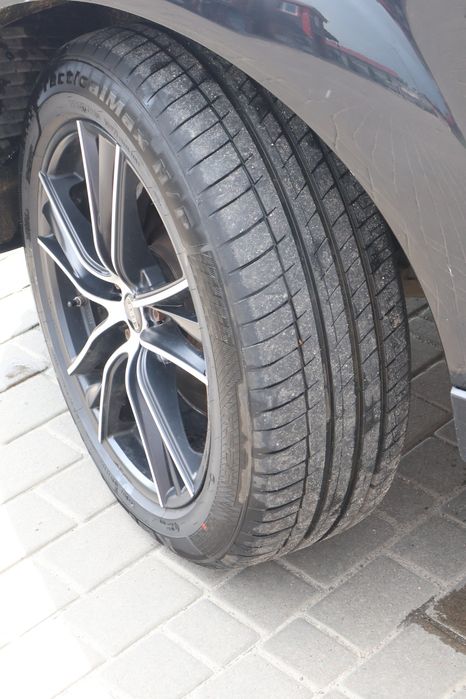 Продам Audi Q7 3.0 TDI