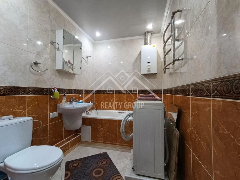 Продаж 1к "сталінки" з ремонтом та технікою на Гагаріна (Сертифікат)