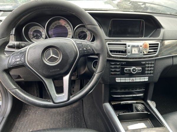 Para peças MERCEDES-BENZ Classe E (W212)