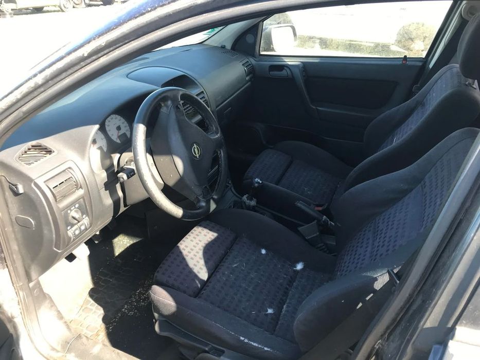 Opel Astra1.4 16V Caravan 1998 - Para Peças