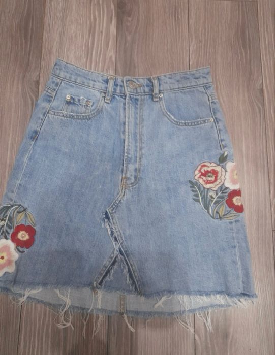 Dpodnica jensowa z kwiatem