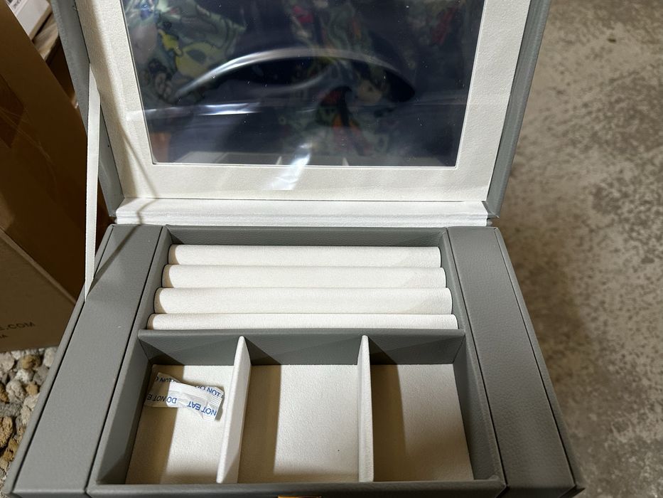 Скринька для прикрас KAMIER Великий настільний органайзер