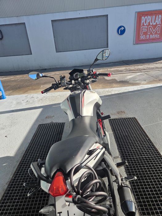 Mota 250cc Moto.