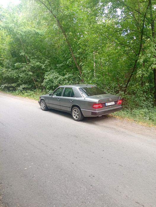 Мерседес 124 3,0д.