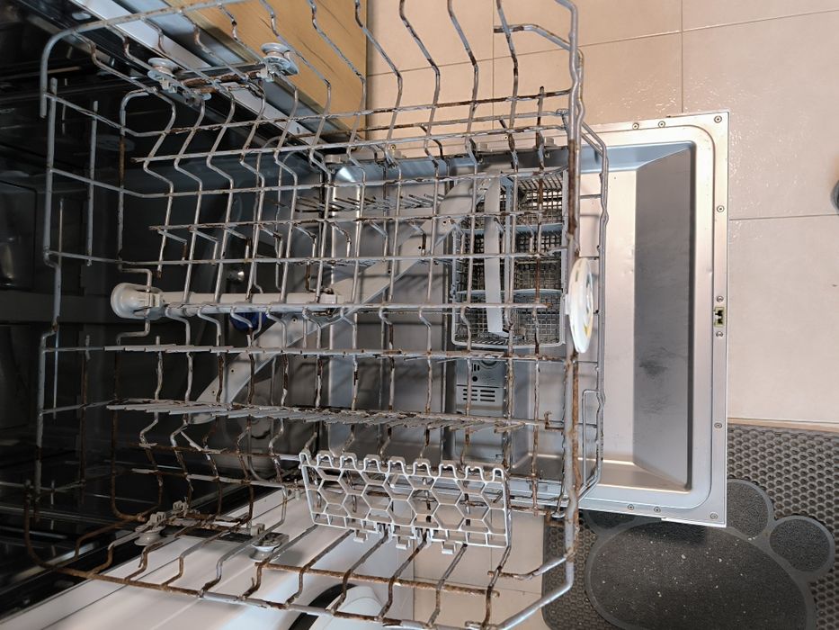 Máquina de lavar a loiça Midea