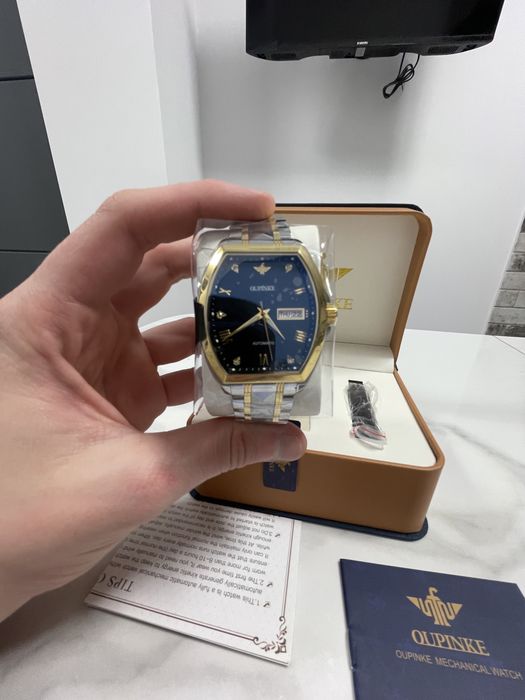 Чоловічий годинник бренду OUPINKE, модель 3200