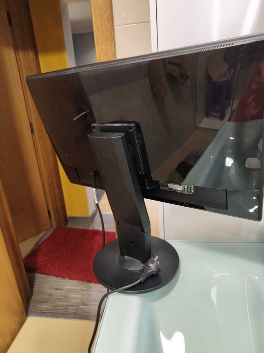 Monitor Gaming ASUS C/avaria