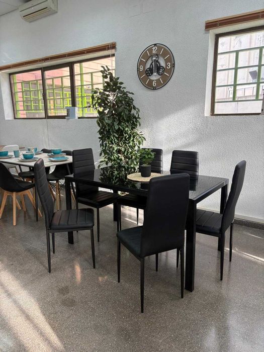 Conjunto de jantar preto com 6 lugares – em promoção!
